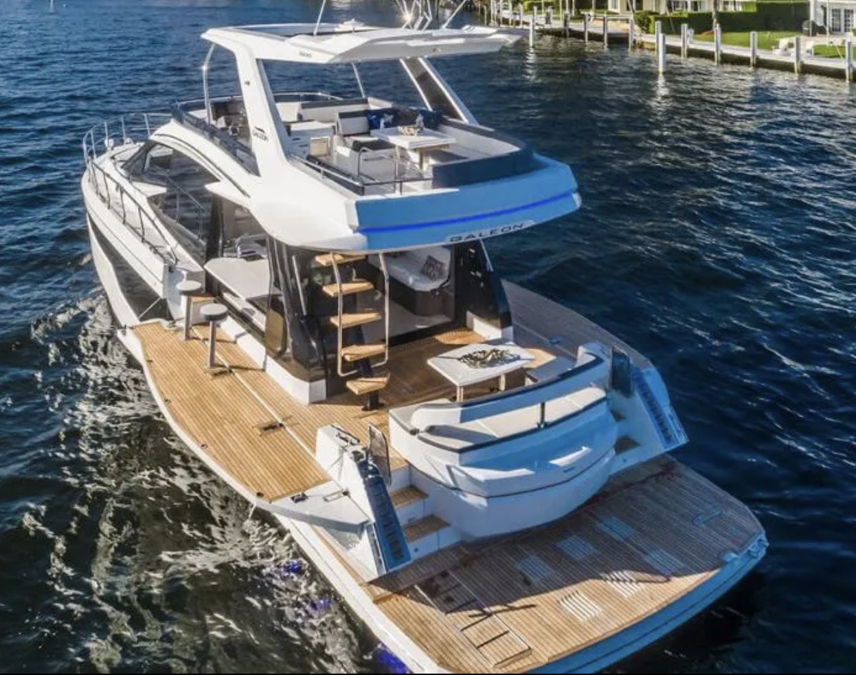 Galeon 53 aft deck teak