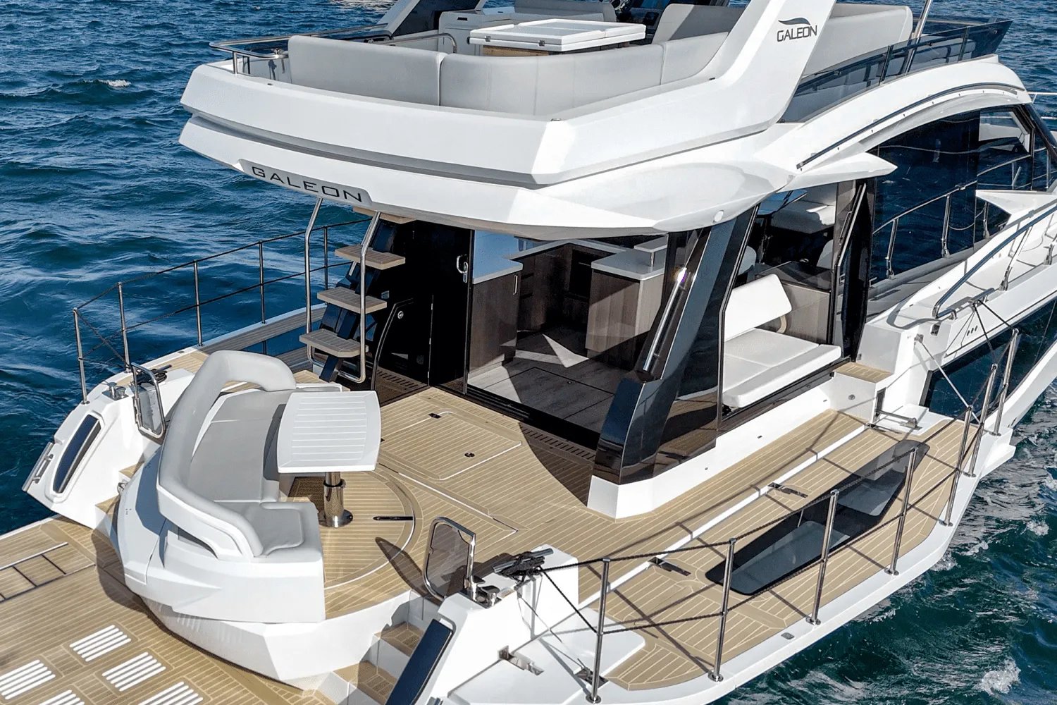 Galeon 2025 aft deck teak