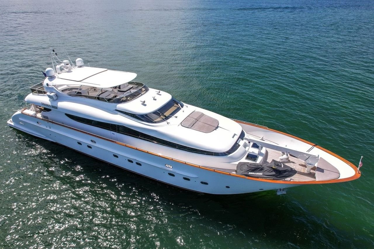 Maiora aerial starboard