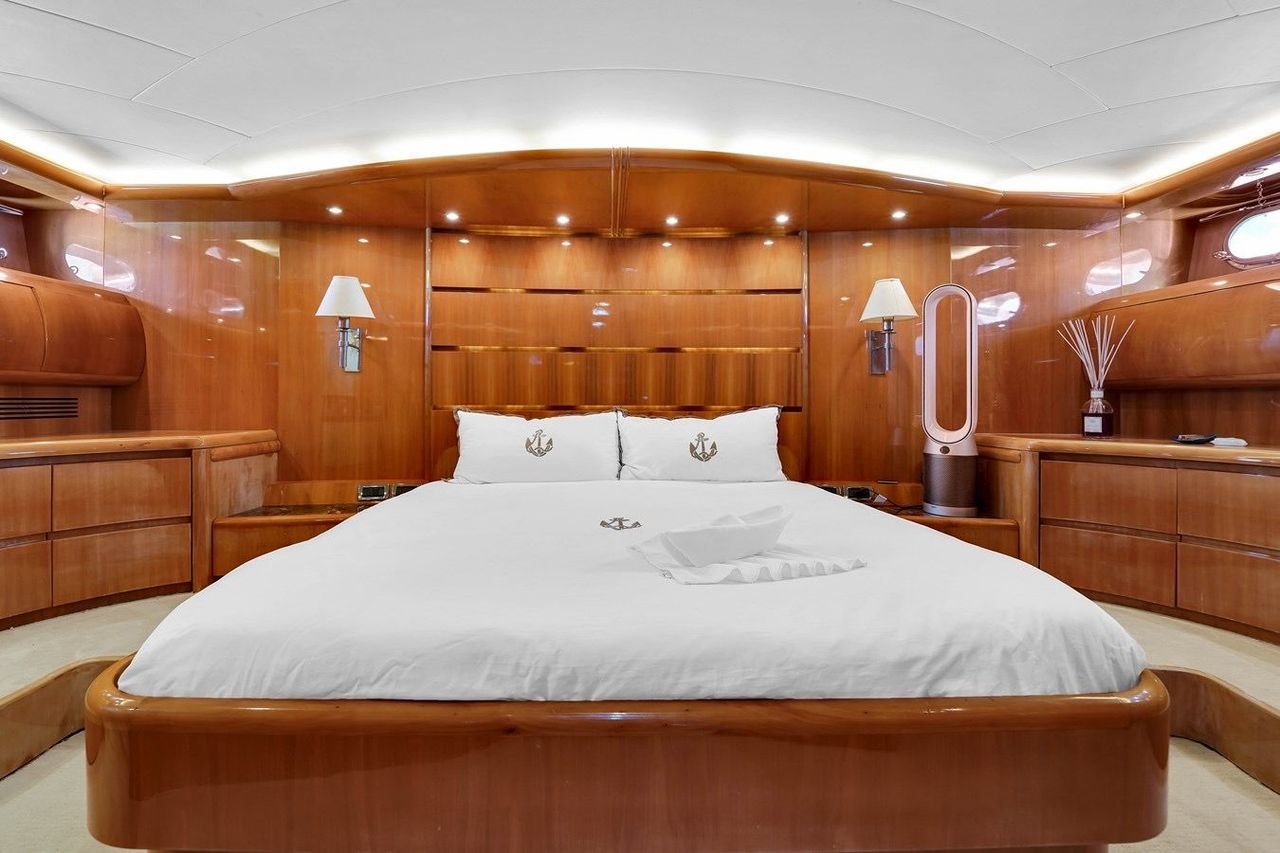 Maiora master stateroom