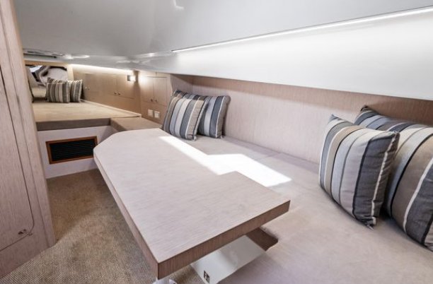 Targa interior cabin